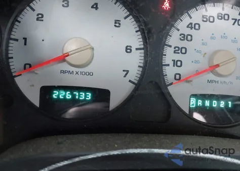 2005 Dodge Ram 1500 Slt/Laramie z USA, uszkodzony, nr VIN 1D7HA18N15S360403